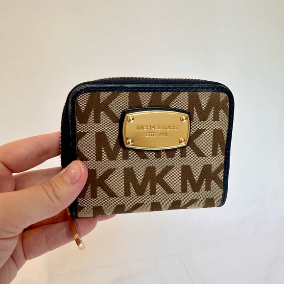 Michael Kors Tan and Gold Monogram Zip Wallet - Picture 1 of 3